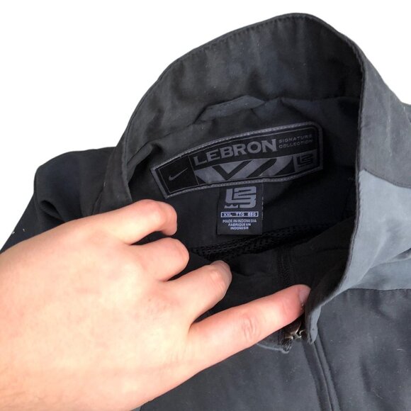 VINTAGE Nike Lebron Jacket XXL Black - Picture 4 of 13